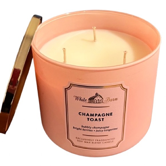 🆕- White Barn- 3- Wick Champagne Toast Blush Candle Jar with Gold Lid - Picture 4 of 9